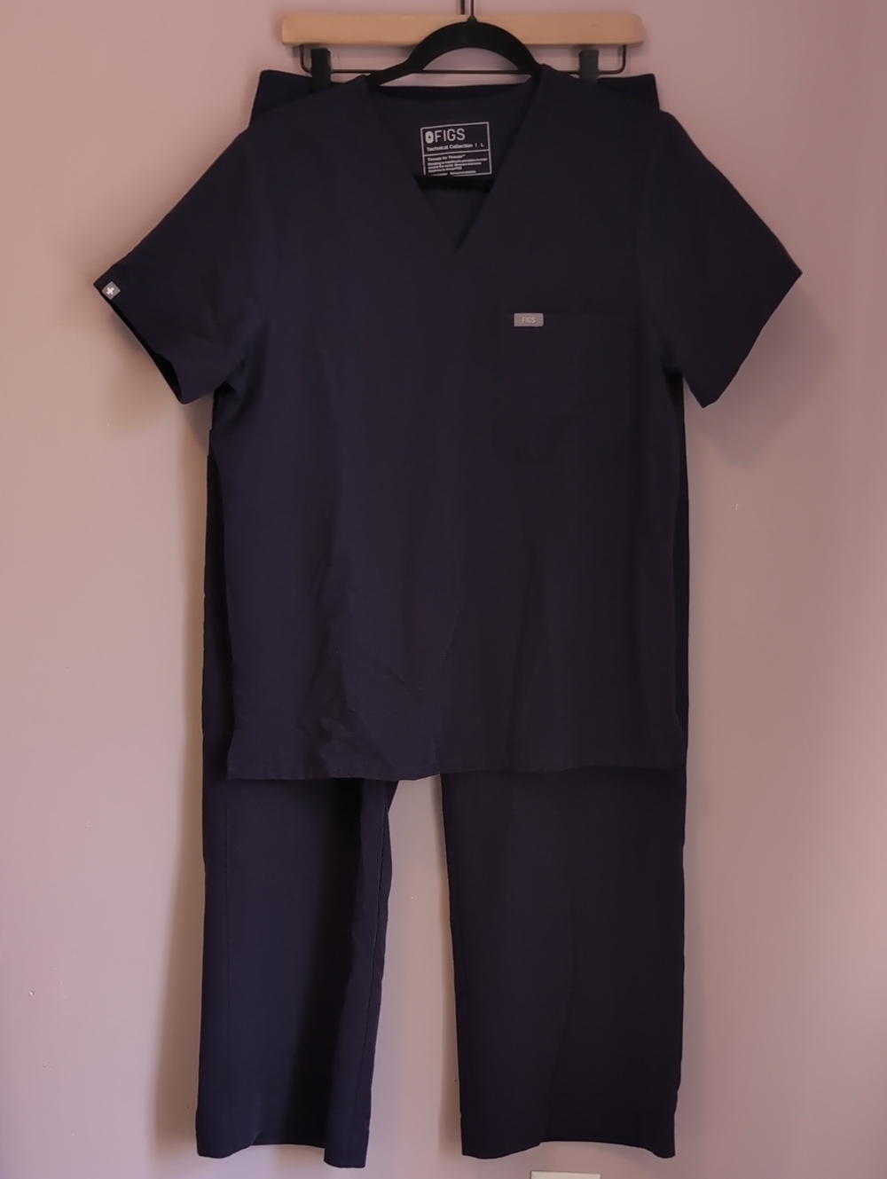FIGS Women's Scrub Set In Royal Purple
